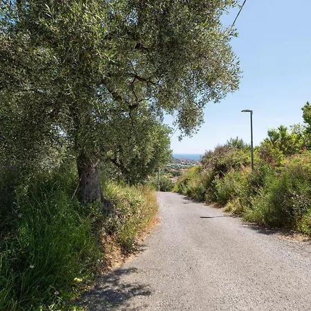 Beautiful In Diano Calderina Semesterbostad