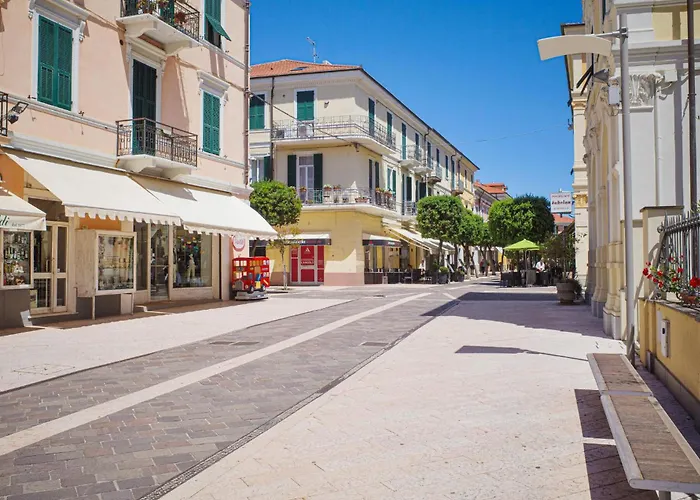 Beautiful In Diano Calderina * Diano Castello